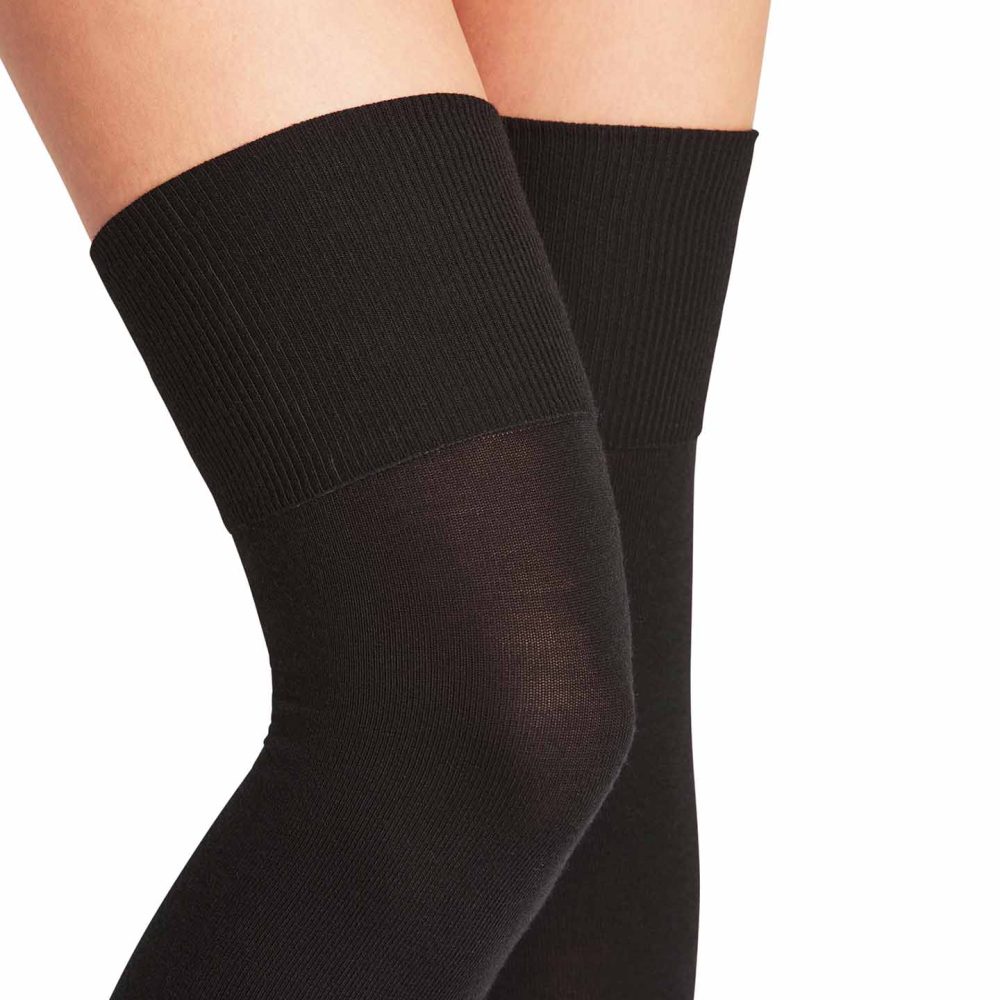 Falke Softmerino overknee strumpor black, bekväm resår